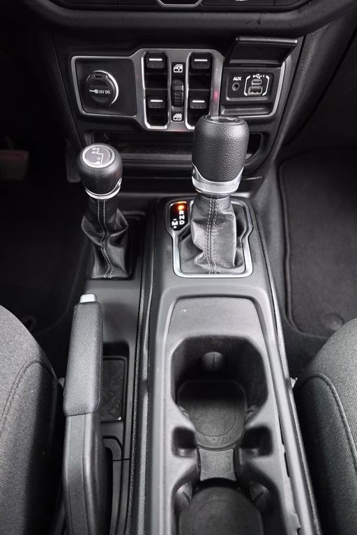 2025 Bright White Clearcoat Jeep Wrangler Sahara 4X4 SUV