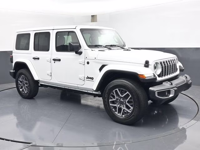 2025 Bright White Clearcoat Jeep Wrangler Sahara 4X4 SUV