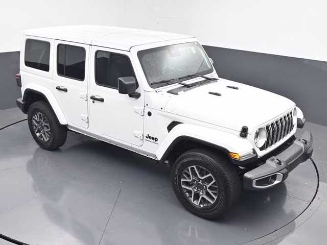 2025 Bright White Clearcoat Jeep Wrangler Sahara 4X4 SUV