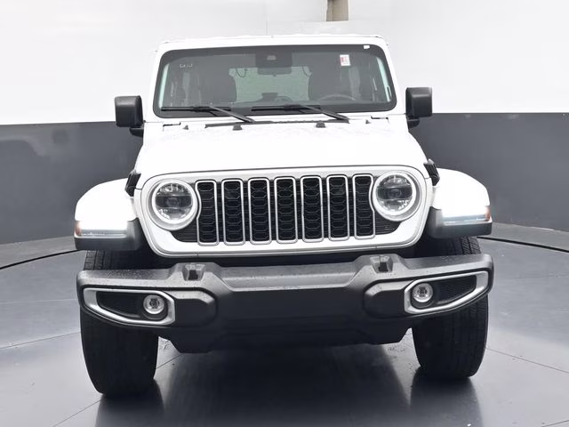 2025 Bright White Clearcoat Jeep Wrangler Sahara 4X4 SUV