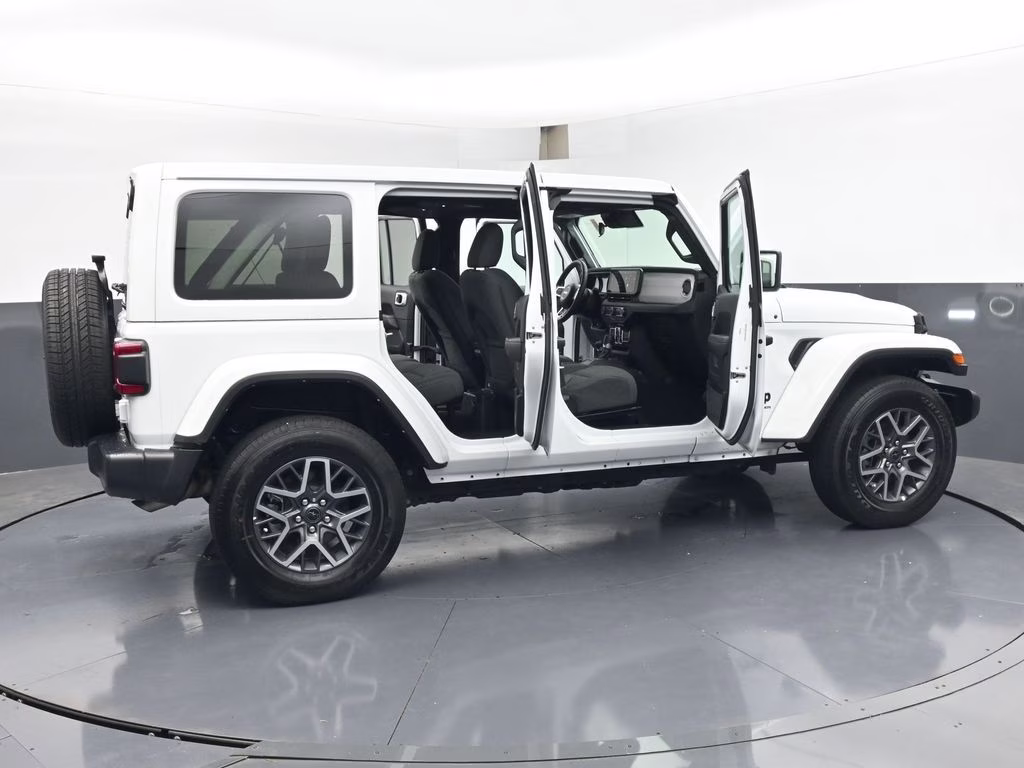 2025 Bright White Clearcoat Jeep Wrangler Sahara 4X4 SUV