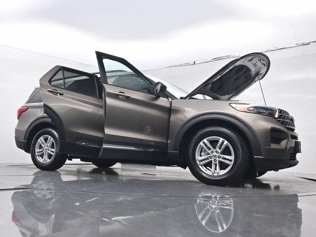 2021 Stone Gray Metallic Ford Explorer XLT RWD SUV