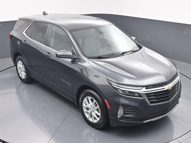2022 Iron Gray Metallic Chevrolet Equinox LT FWD SUV