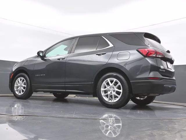 2022 Iron Gray Metallic Chevrolet Equinox LT FWD SUV