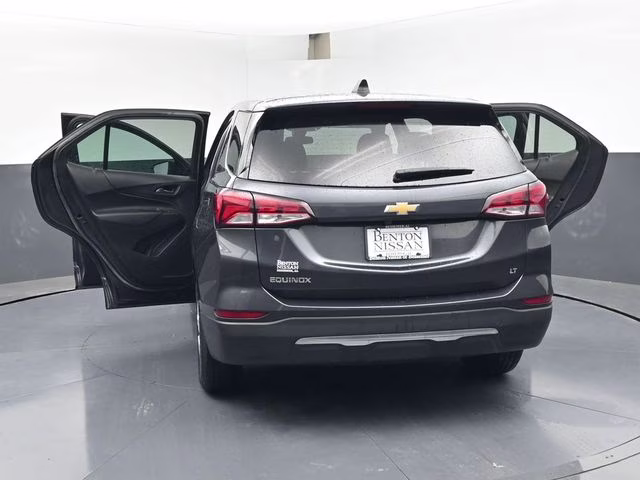 2022 Iron Gray Metallic Chevrolet Equinox LT FWD SUV