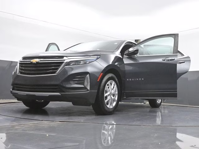 2022 Iron Gray Metallic Chevrolet Equinox LT FWD SUV