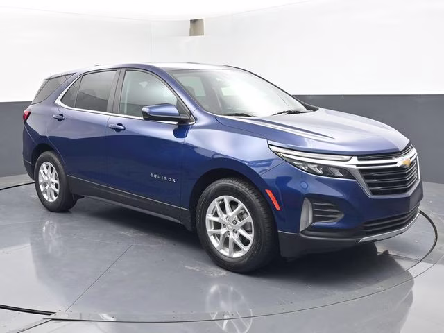 2022 Blue Glow Metallic Chevrolet Equinox LT FWD SUV