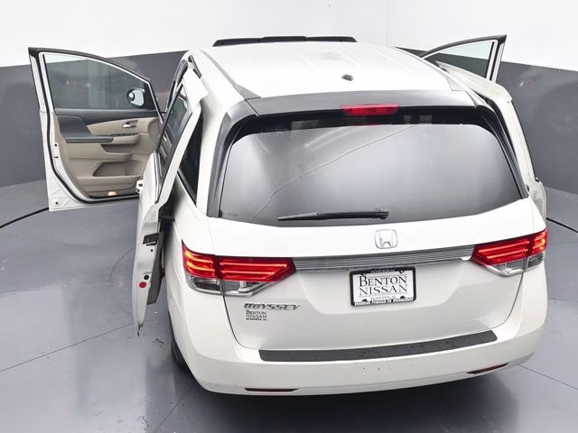 2014 Black Honda Odyssey EX-L FWD Van