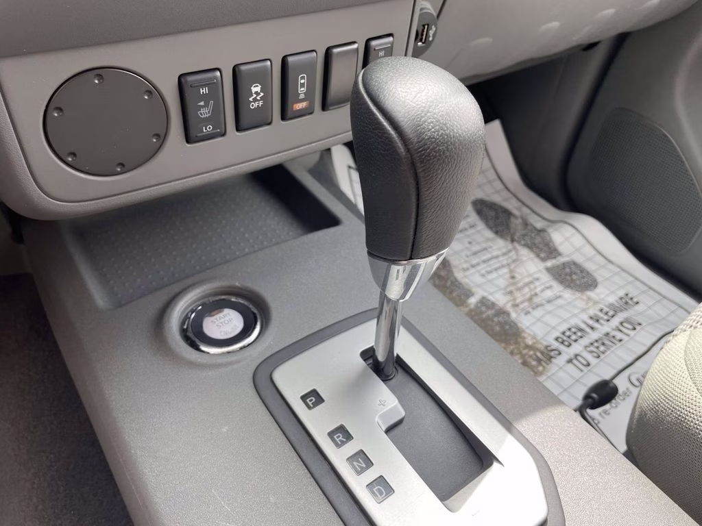2020 Magnetic Black Pearl Nissan Frontier SV RWD Truck
