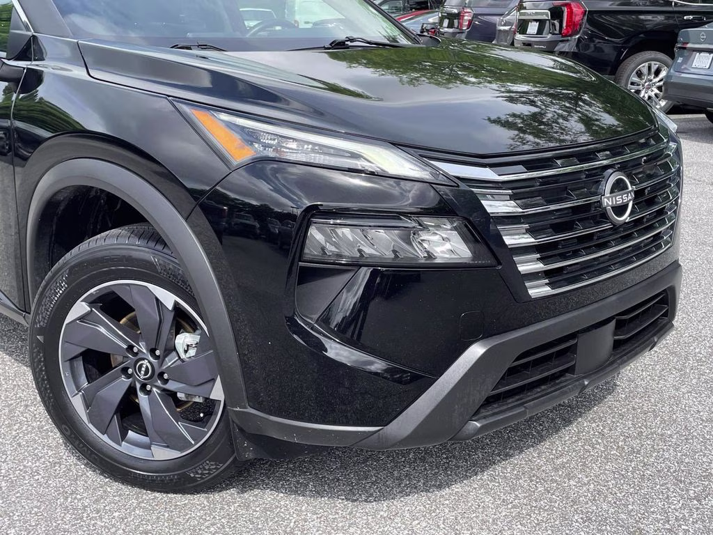 2025 Super Black Nissan Rogue SV FWD SUV
