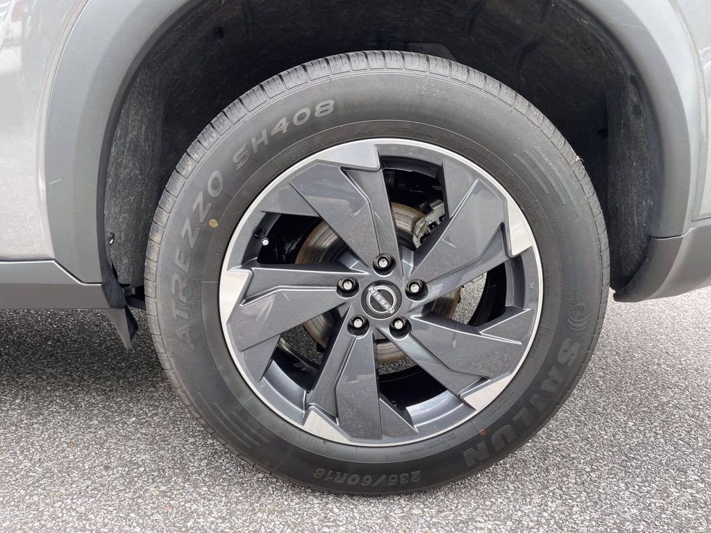 2025 Gun Metallic Nissan Rogue SV FWD SUV