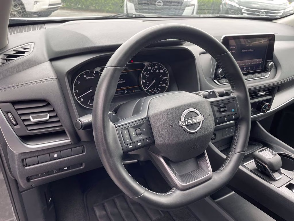 2025 Gun Metallic Nissan Rogue SV FWD SUV