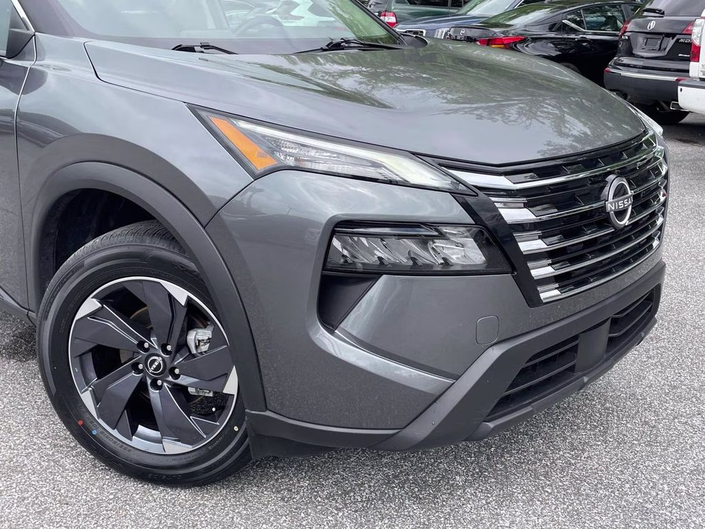 2025 Gun Metallic Nissan Rogue SV FWD SUV