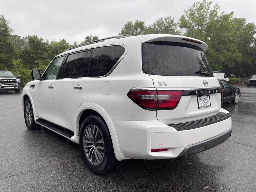 2023 Aspen White Tricoat Nissan Armada SL RWD SUV