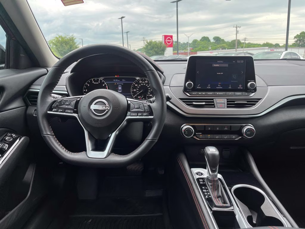 2024 Scarlet Ember Nissan Altima 2.5 SR FWD Sedan