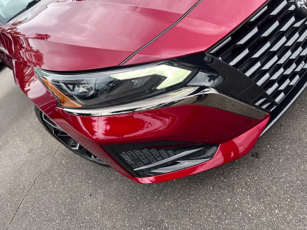 2024 Scarlet Ember Nissan Altima 2.5 SR FWD Sedan