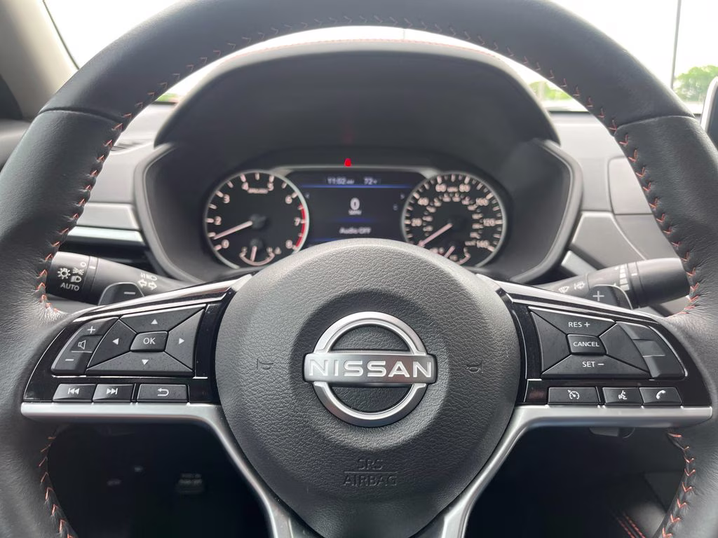 2024 Scarlet Ember Nissan Altima 2.5 SR FWD Sedan