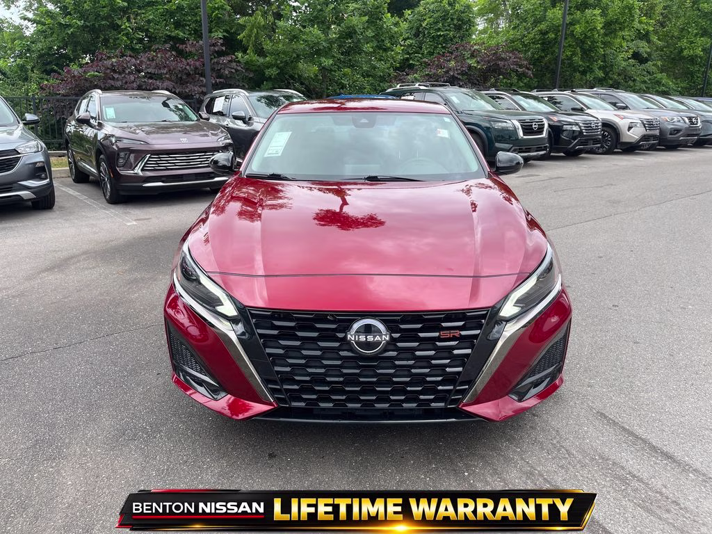 2024 Scarlet Ember Nissan Altima 2.5 SR FWD Sedan