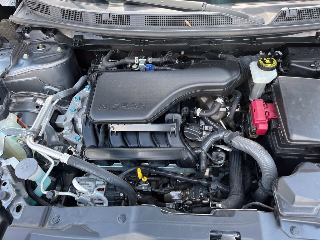 2021 Gun Metallic Nissan Rogue Sport SL FWD SUV