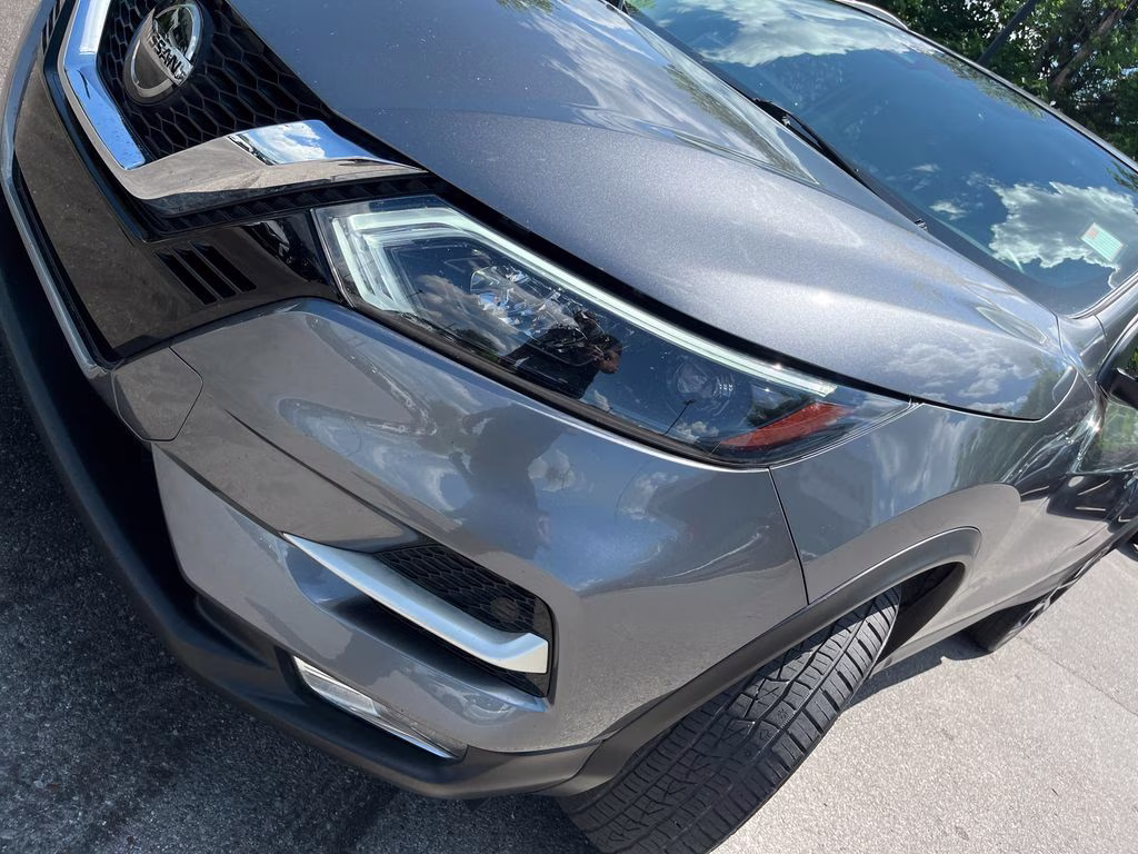 2021 Gun Metallic Nissan Rogue Sport SL FWD SUV
