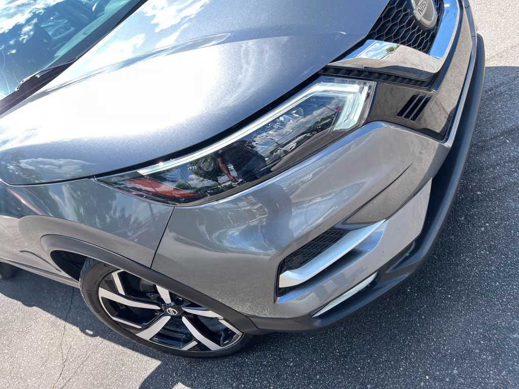 2021 Gun Metallic Nissan Rogue Sport SL FWD SUV