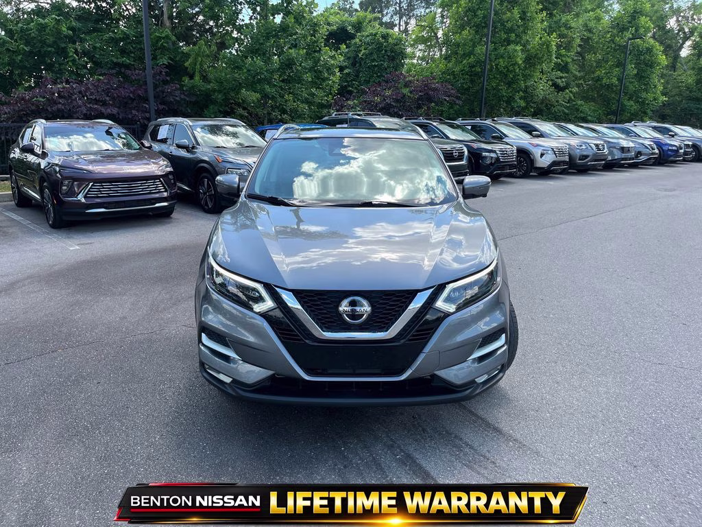 2021 Gun Metallic Nissan Rogue Sport SL FWD SUV