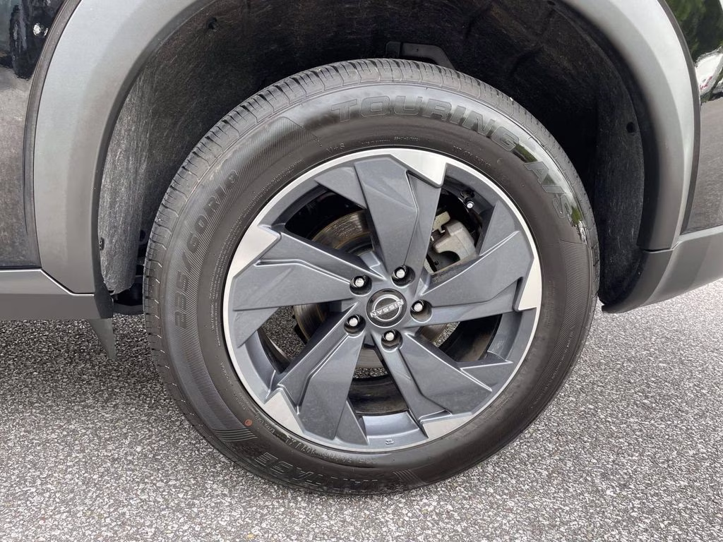 2025 Super Black Nissan Rogue SV FWD SUV