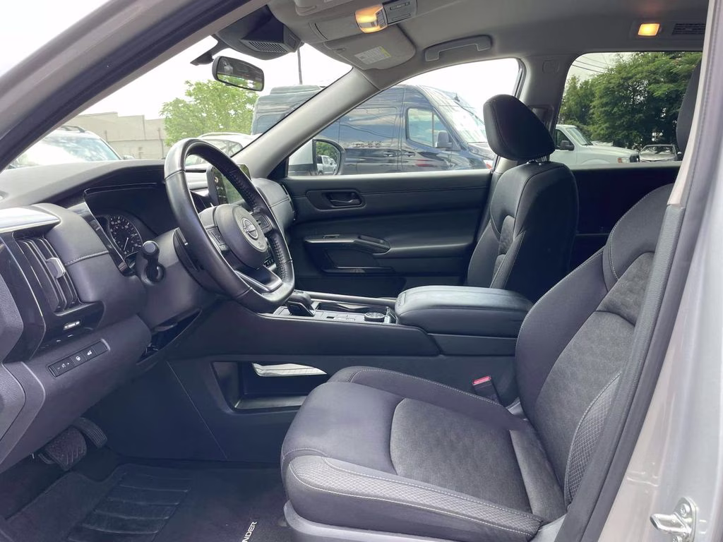 2025 Brilliant Silver Metallic Nissan Pathfinder SV 4X4 SUV