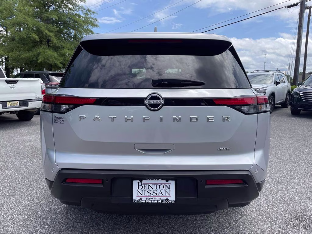 2025 Brilliant Silver Metallic Nissan Pathfinder SV 4X4 SUV
