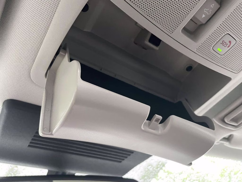 2023 Aspen White Tricoat Nissan Armada SL RWD SUV