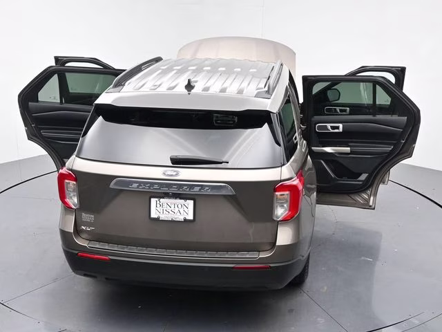 2021 Stone Gray Metallic Ford Explorer XLT RWD SUV