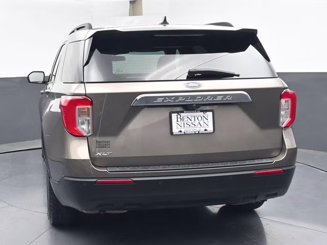 2021 Stone Gray Metallic Ford Explorer XLT RWD SUV