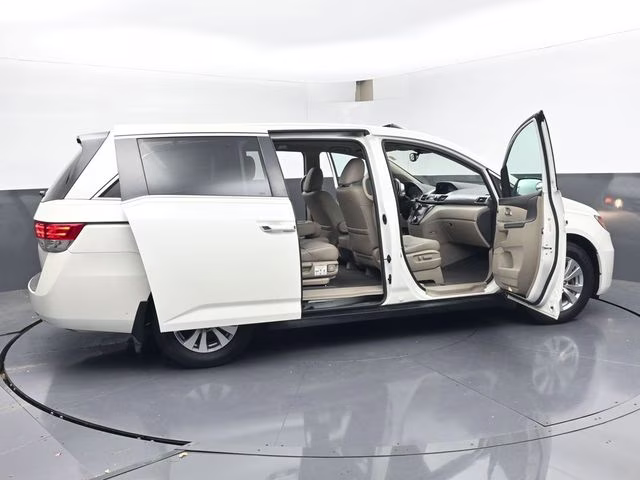 2014 Black Honda Odyssey EX-L FWD Van