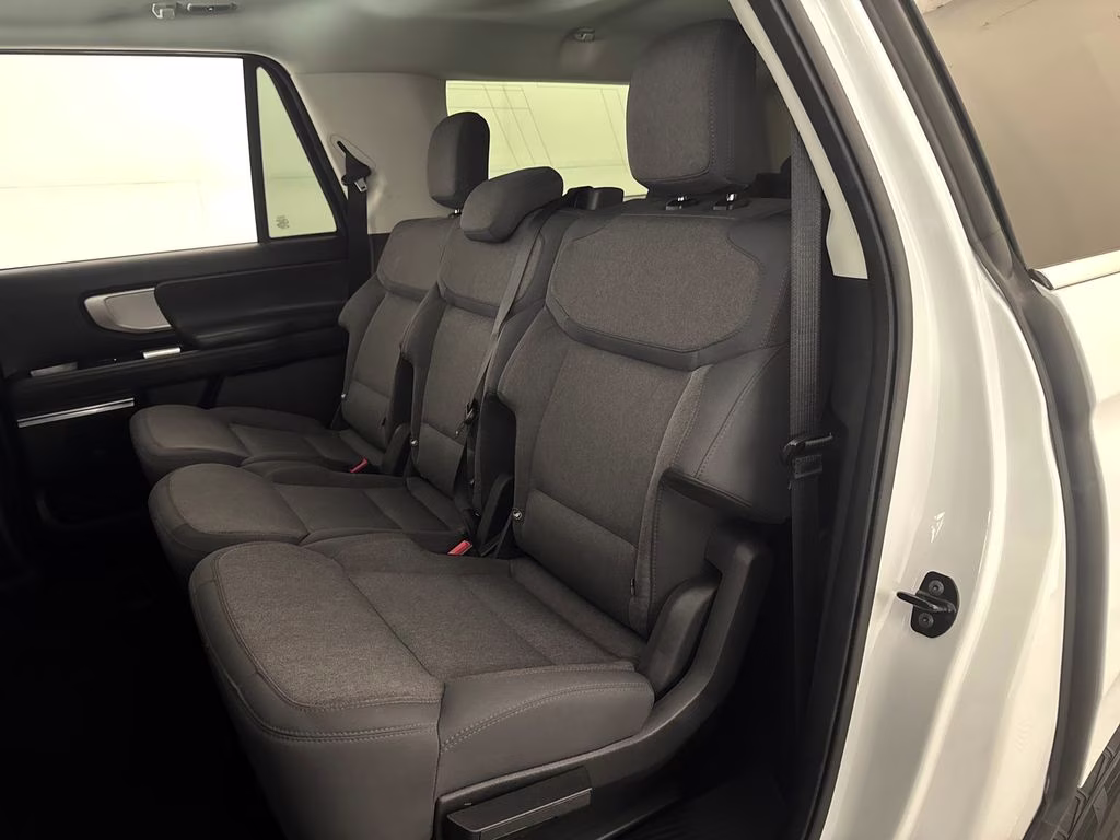 2025 Oxford White Ford Expedition Max Active RWD SUV