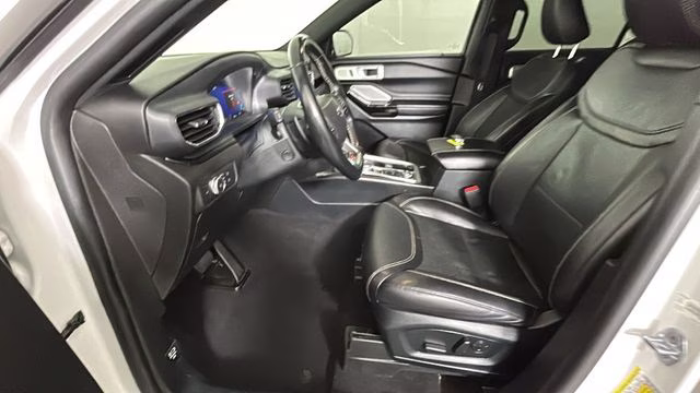 2022 White Metallic Ford Explorer ST 4X4 SUV