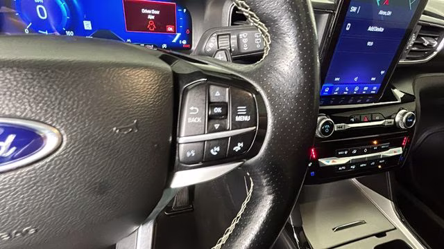 2022 White Metallic Ford Explorer ST 4X4 SUV