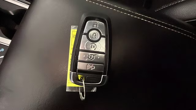 2022 White Metallic Ford Explorer ST 4X4 SUV
