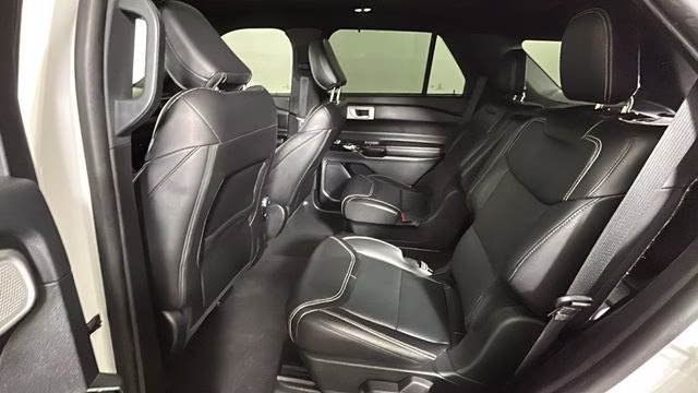 2022 White Metallic Ford Explorer ST 4X4 SUV