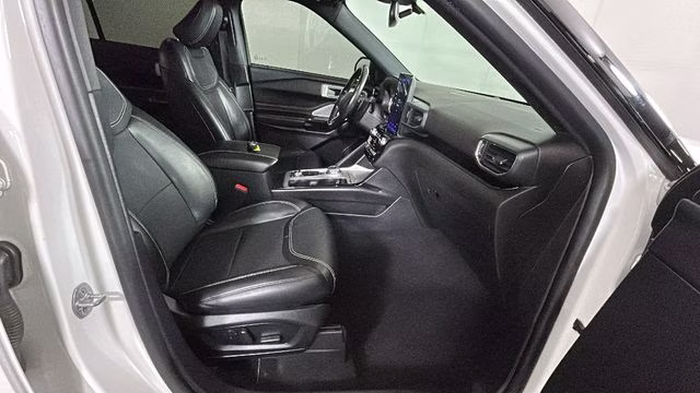 2022 White Metallic Ford Explorer ST 4X4 SUV