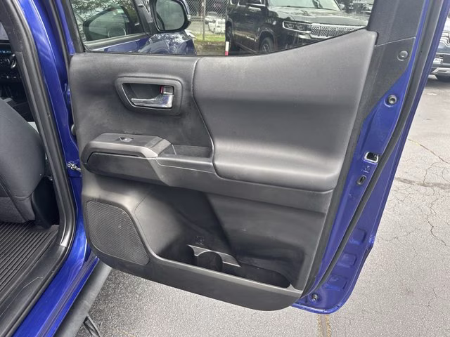 2022 Blue Toyota Tacoma 4WD SR5 Double Cab Long Bed V6 6AT 4WD 4X4 Truck