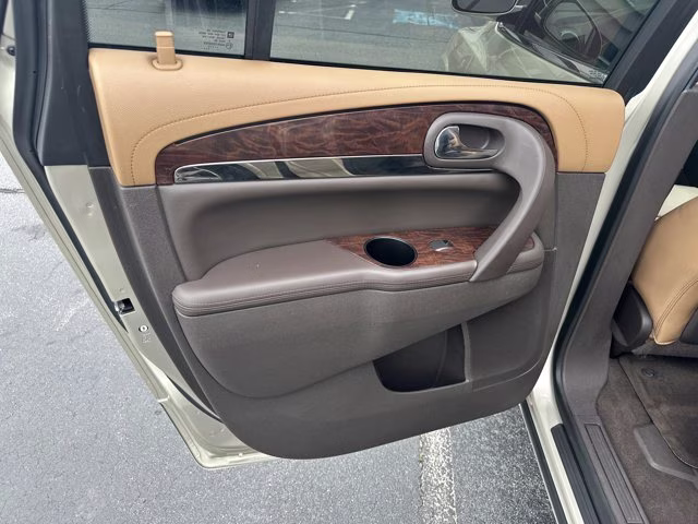 2016 Sparkling Silver Metallic Buick Enclave Leather FWD SUV