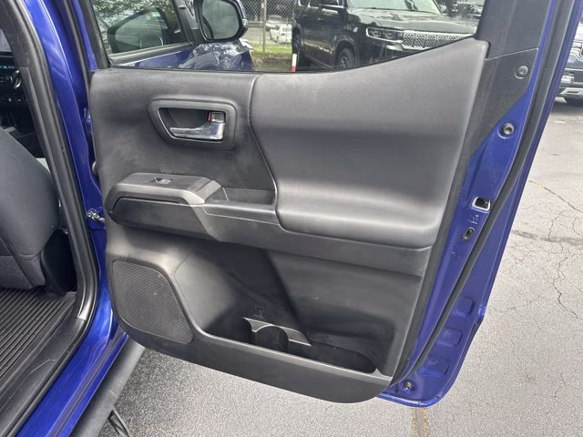 2022 Blue Toyota Tacoma 4WD SR5 Double Cab Long Bed V6 6AT 4WD 4X4 Truck