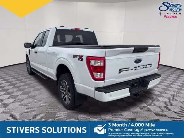 2022 Oxford White Ford F-150 XL 4X4 Truck