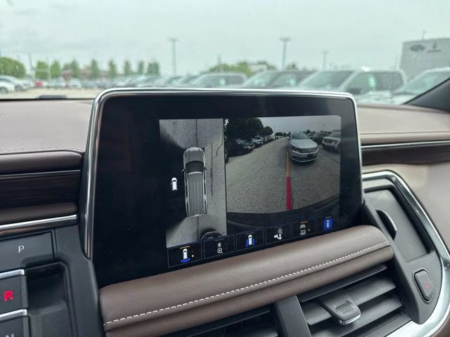 2022 Evergreen Gray Metallic Chevrolet Tahoe High Country 4X4 SUV