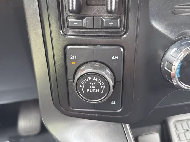 2024 Silver Metallic Ford F-150 XLT 4X4 Truck