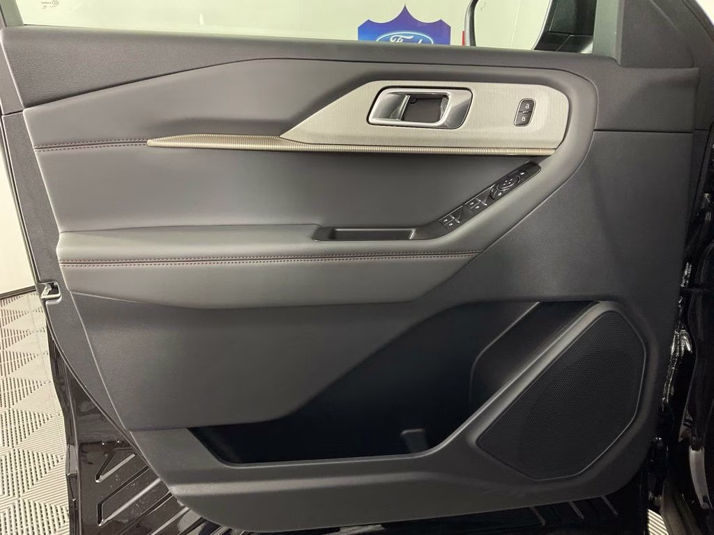 2026 Black Metallic Ford Explorer Active RWD SUV