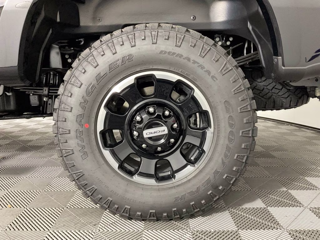 2026 Black Metallic Ford Super Duty F-350 SRW Platinum 4X4 Truck