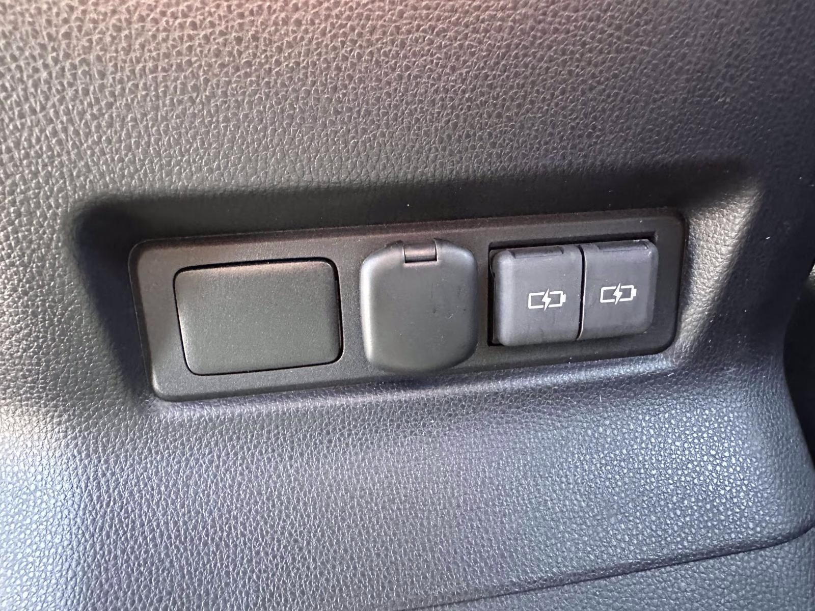 2025 Wind Chill Pearl Toyota Land Cruiser 4WD (Natl) 4X4 SUV