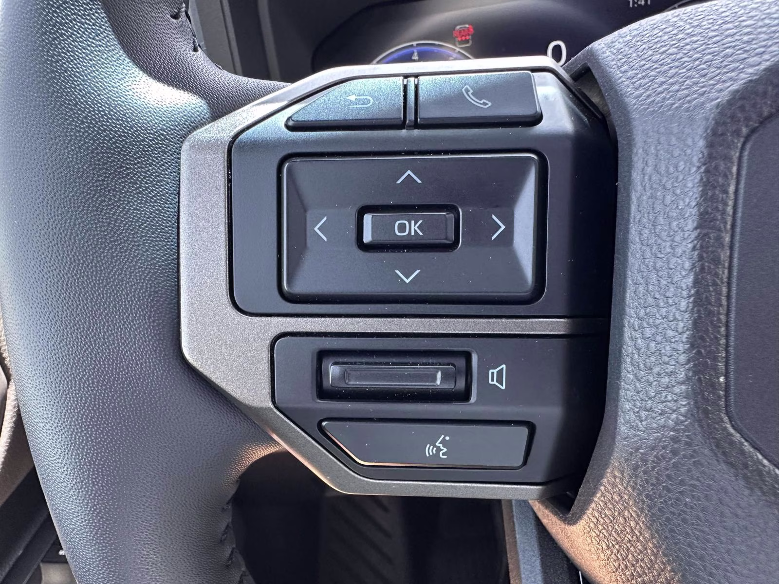 2025 Wind Chill Pearl Toyota Land Cruiser 4WD (Natl) 4X4 SUV