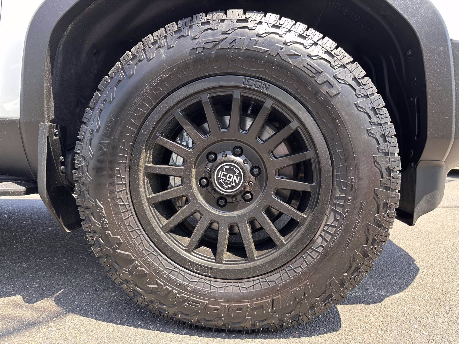 2025 Wind Chill Pearl Toyota Land Cruiser 4WD (Natl) 4X4 SUV